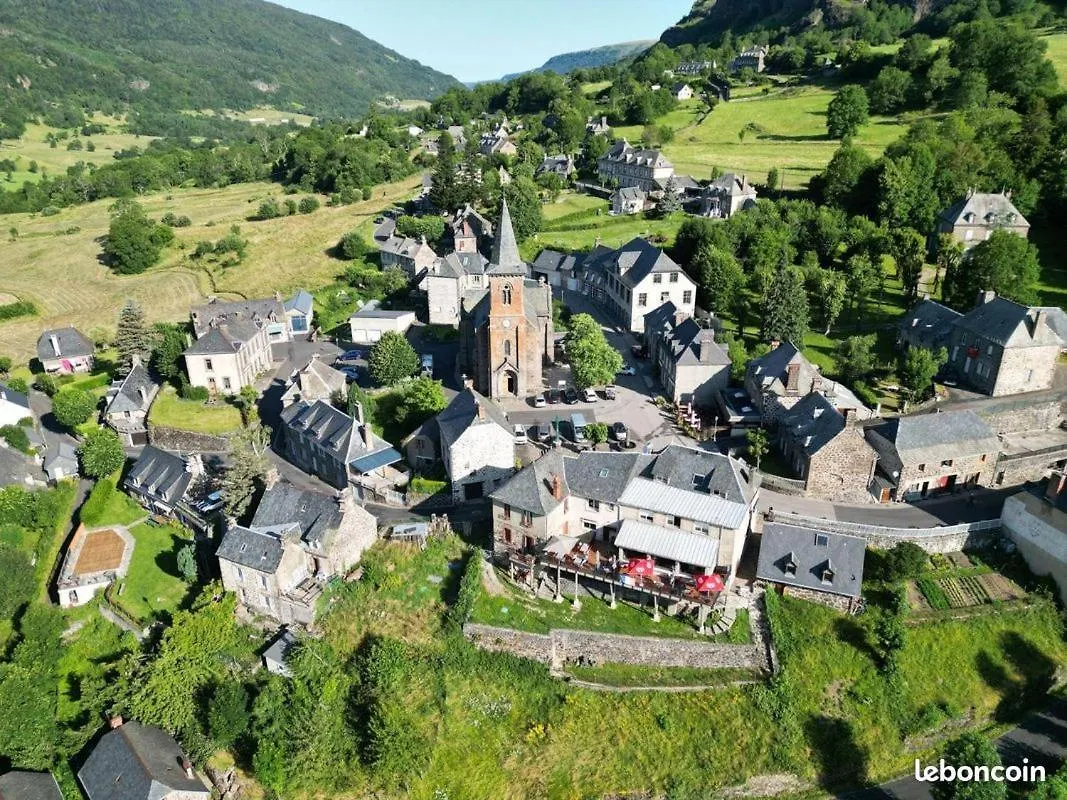 hotel restaurant des voyageurs Le Falgoux 2*,